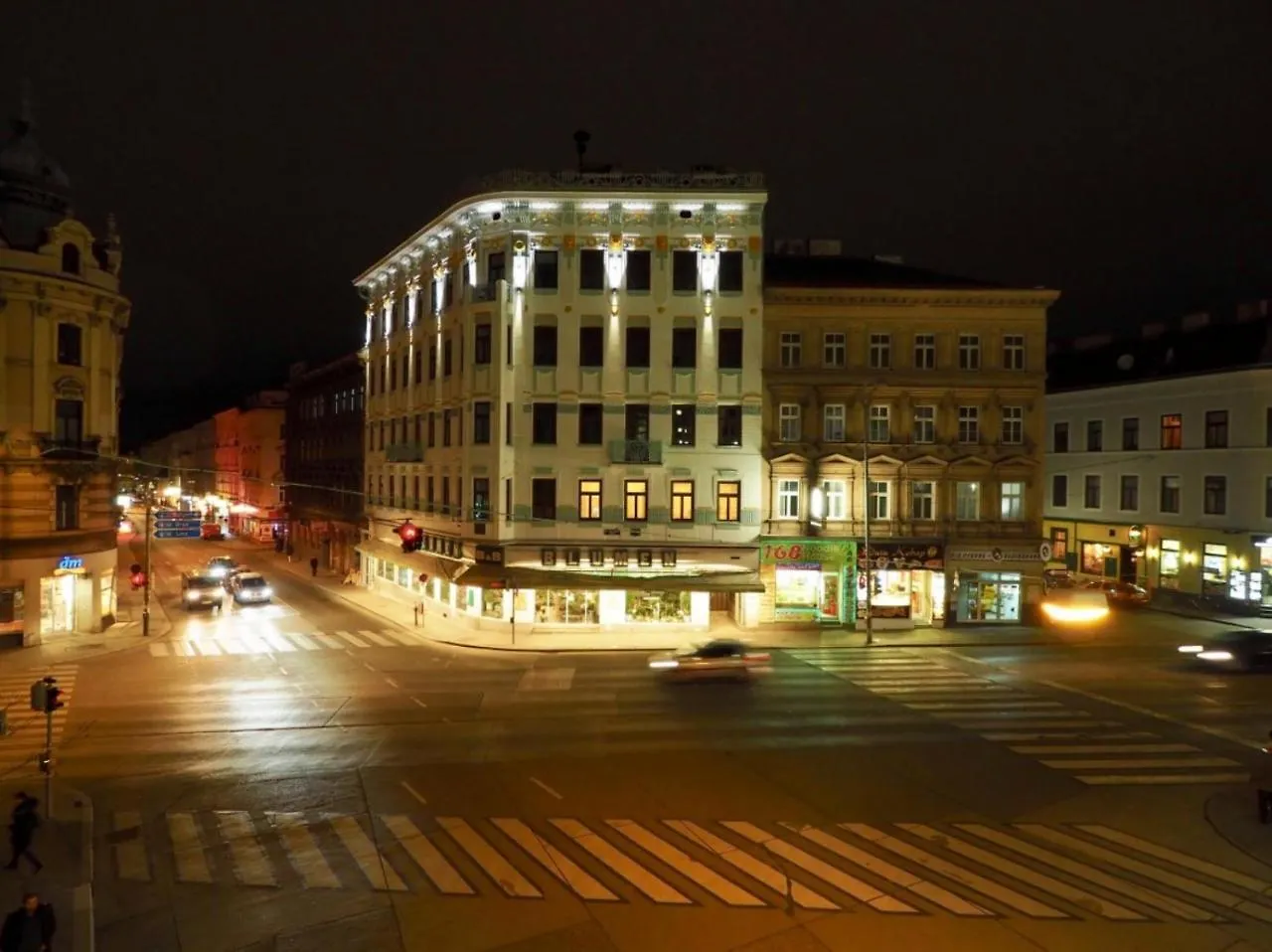 Apartment Vienna Smart Living 0*,